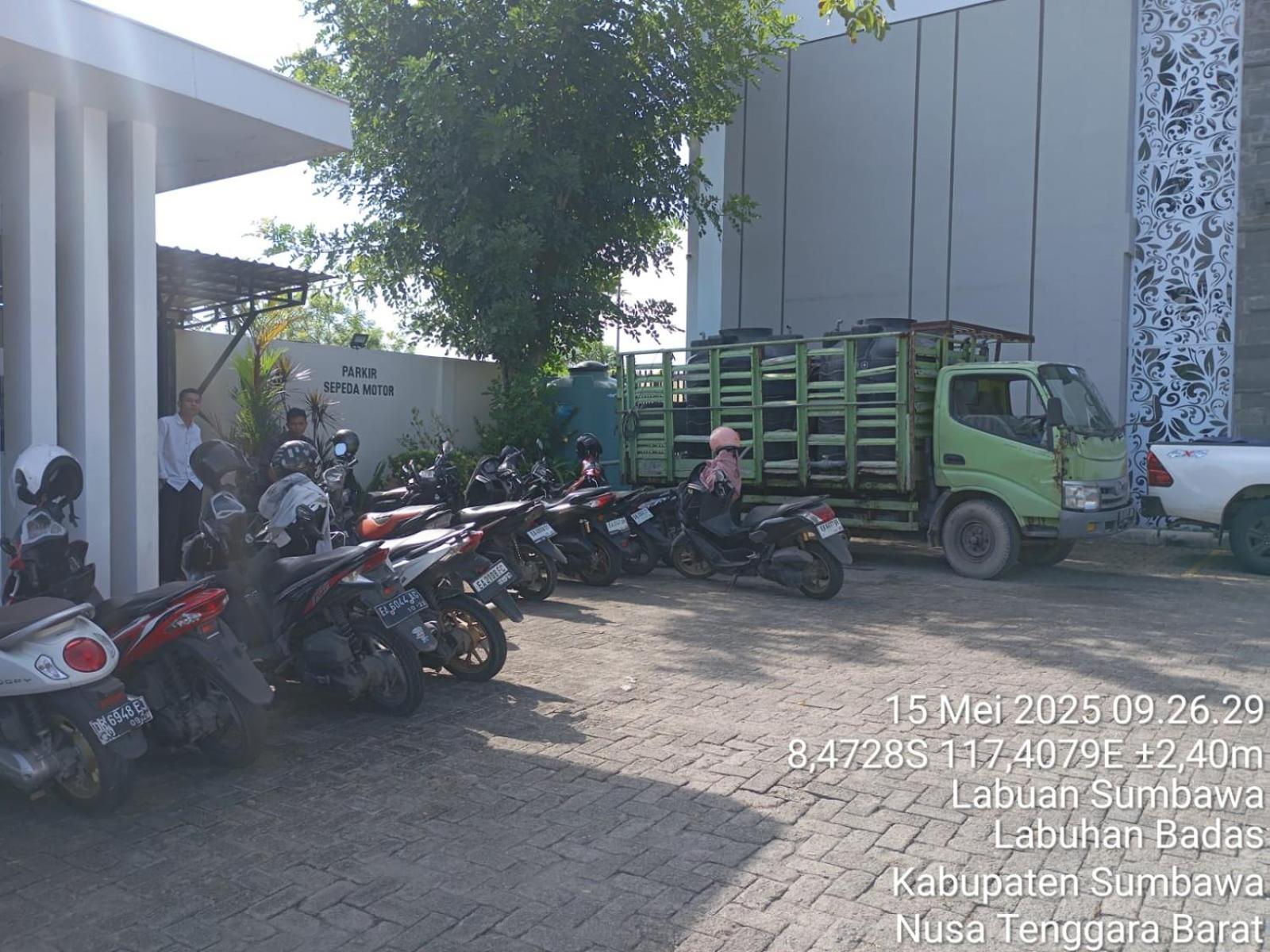 Grand Samota Hotel Sumbawa Bagian luar foto
